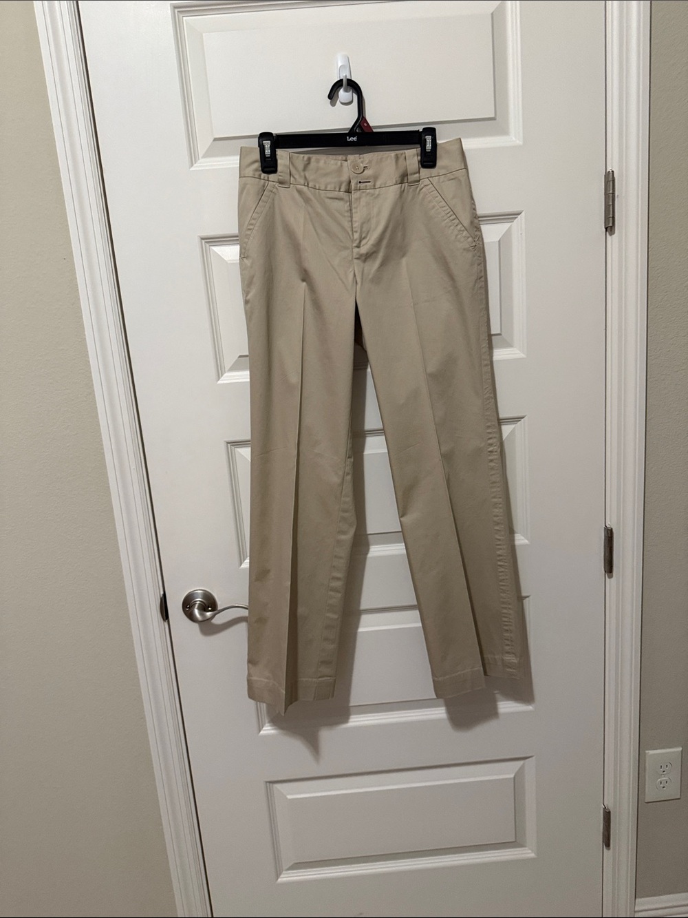 Eddie Bauer, classic Ladies Khaki Dress Pants - Neutral Tan